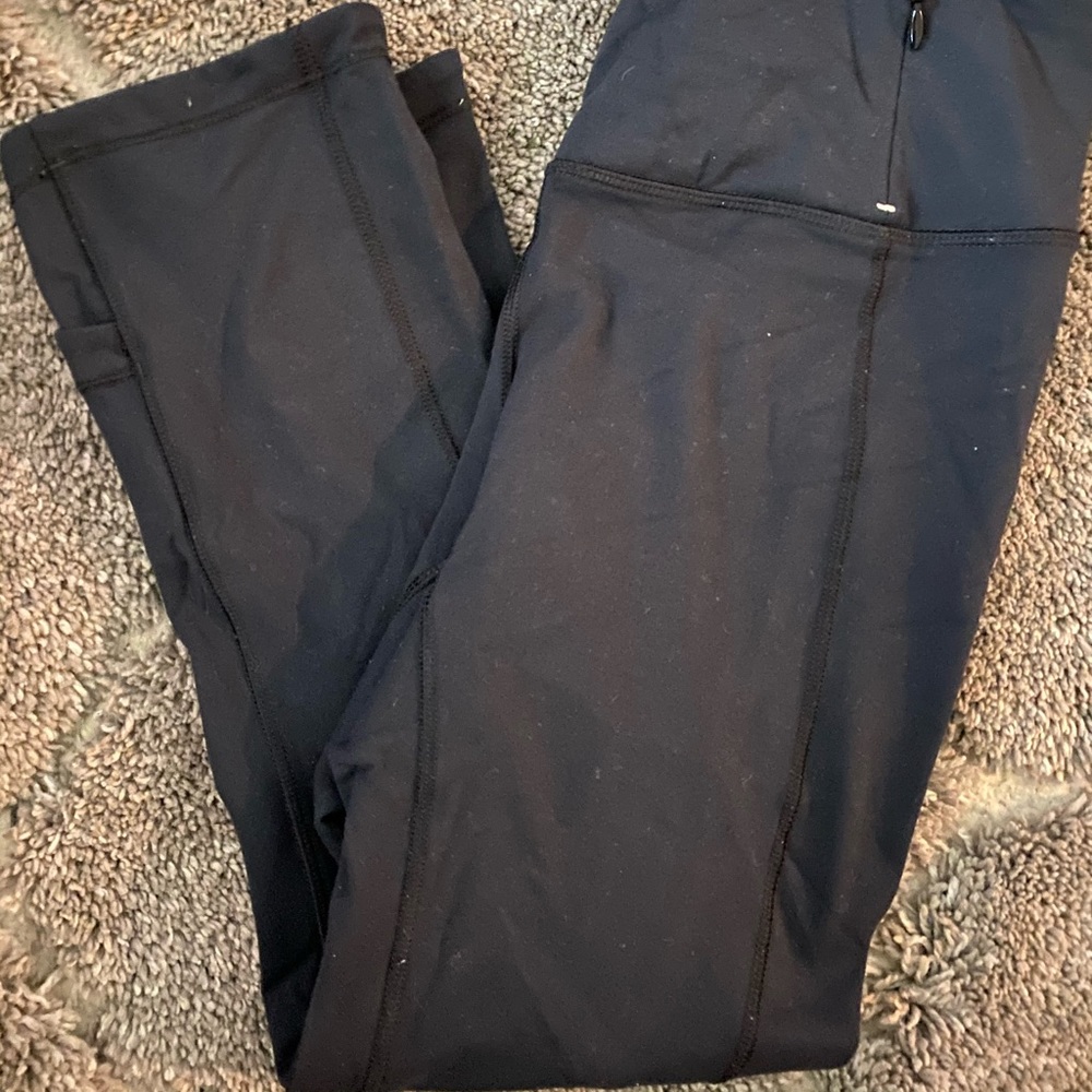 Calia by Carrie workout crops